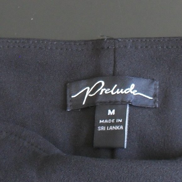 Prelude Prelude Scalloped Off-The-Shoulder Top - Picture 6 of 7